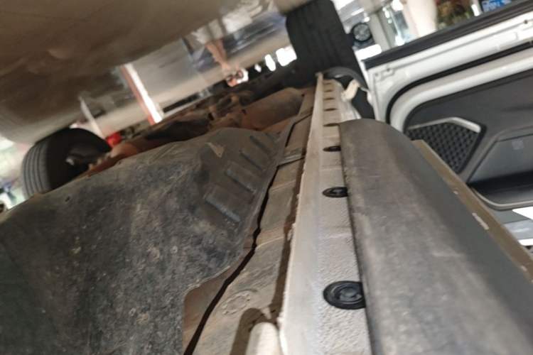 Used Haval H6 2021 China Trend Edition 1.5 GDIT Automatic Champion Version Left Side Sill