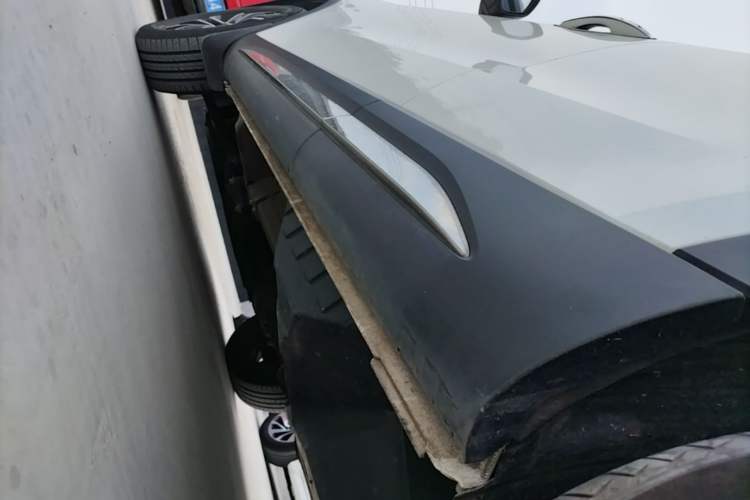 Used Haval H6 2021 National Trend Edition 1.5T Automatic Urban Version Left Side Sill