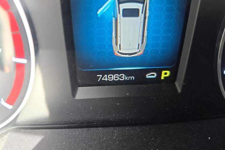Used Haval H6 2021 Sport Edition 1.5T Automatic Elite Smart Connectivity Model U-Shape Grille Odometer Close Up