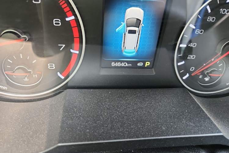 Used Haval H6 2021 Sport Edition 1.5T Automatic Elite Smart Connectivity Model with Hexagonal Grille Odometer Close Up