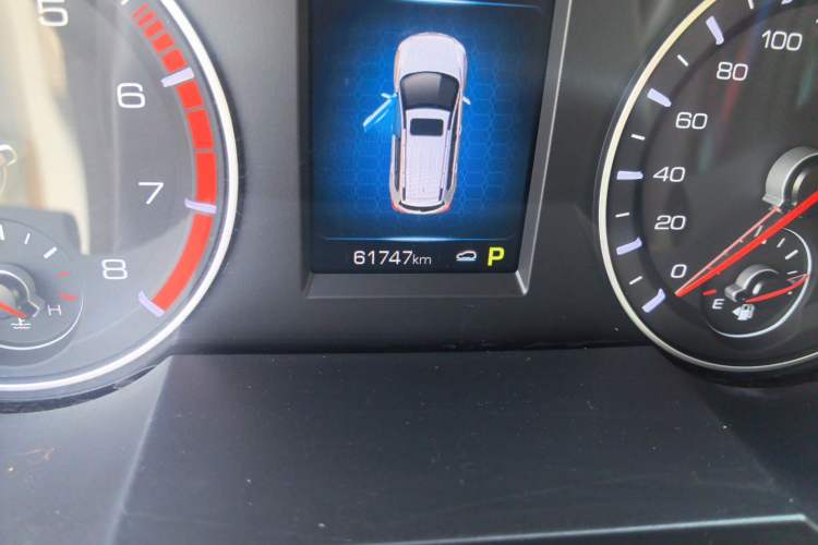 Used Haval H6 2021 Sport Edition 1.5T Automatic Elite Smart Connectivity Model U-Shape Grille Odometer Close Up