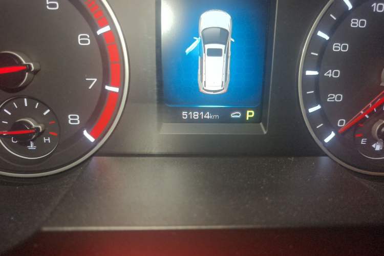Used Haval H6 2021 Sport Edition 1.5T Automatic Elite Smart Connectivity Model U-Shape Grille Odometer Close Up