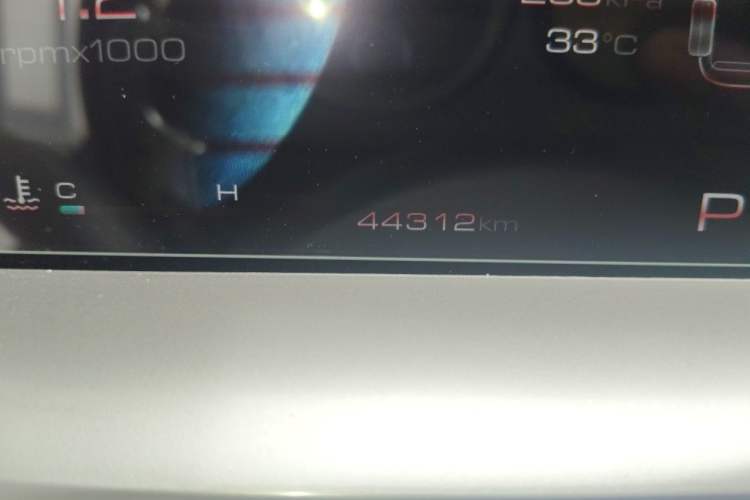 Used Haval H6 2021 3rd Generation 1.5T Automatic Two-Wheel Drive Pro Odometer Close Up