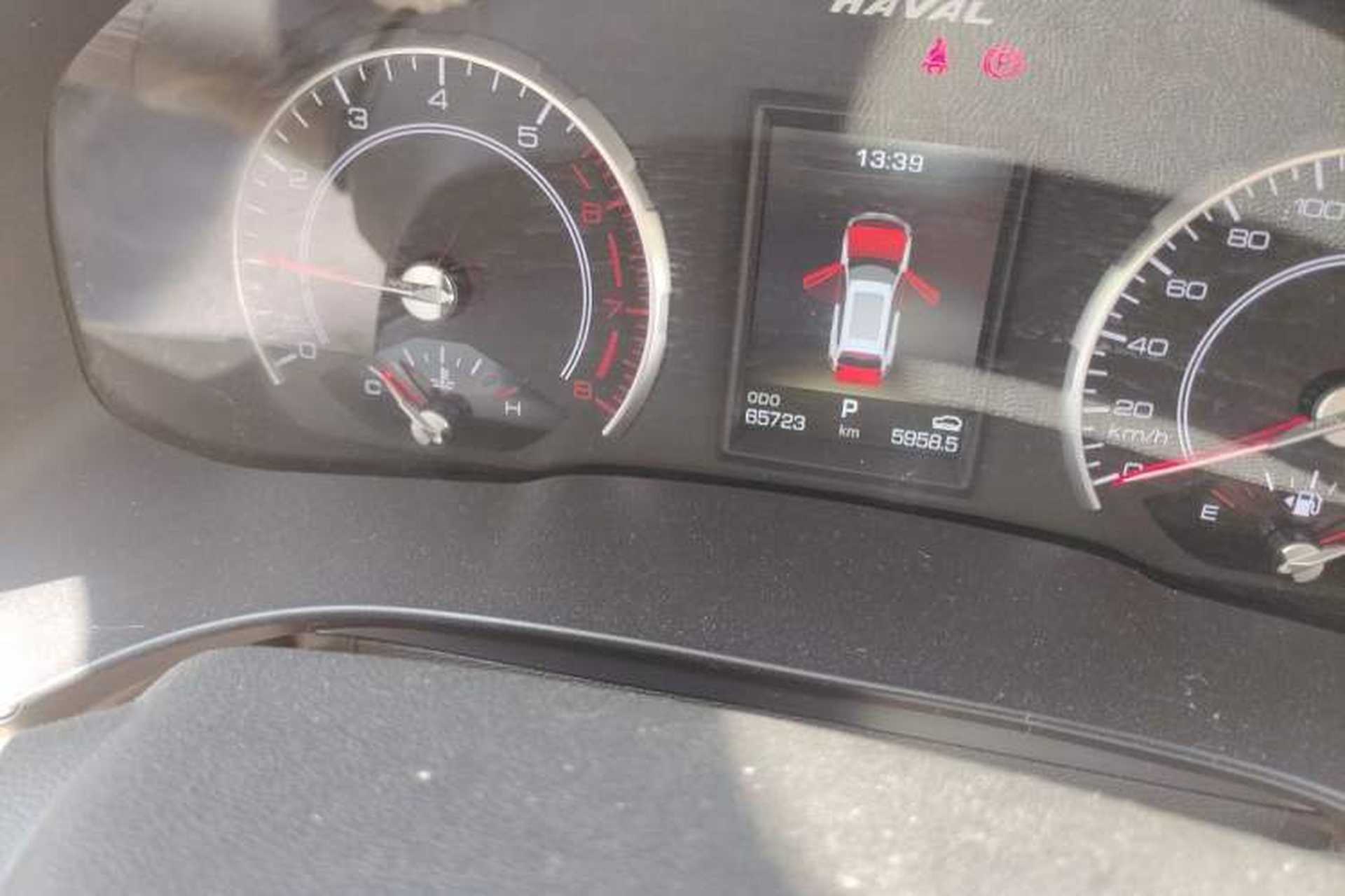 Used Haval H6 2021 1.5T Automatic Urban Edition Odometer Close Up
