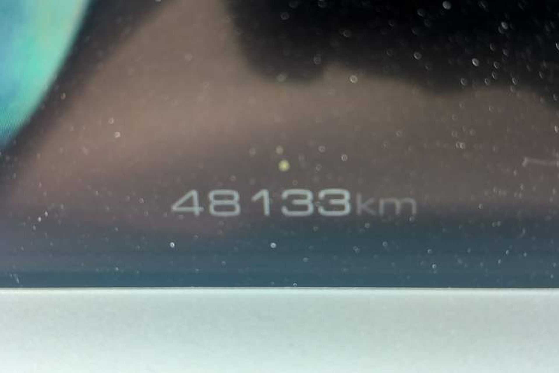 Used Haval H6 2021 3rd Generation 1.5T Automatic Two-Wheel-Drive Supreme Odometer Close Up