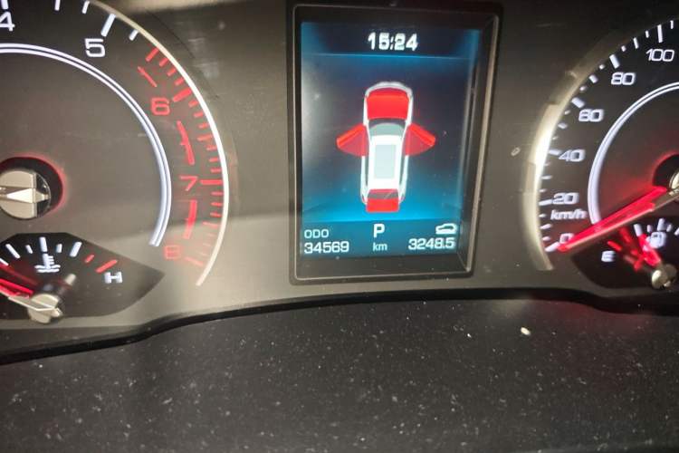 Used Haval H6 2021 1.5T Automatic Urban Edition Odometer Close Up