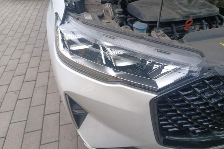 Used Haval H6 2021 3rd Generation 2.0T Automatic Two-Wheel Drive Max Right Front Headlight