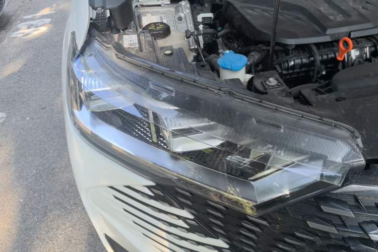 Used Haval H6 2021 3rd Generation 2.0T Automatic All-Wheel Drive Supreme+ Right Front Headlight