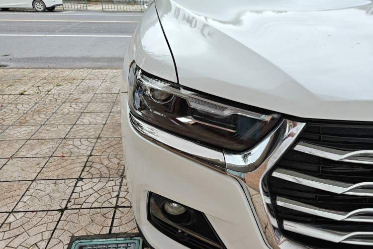Used Haval H6 2021 National Trend Edition 1.5T Automatic Champion Version Right Front Headlight