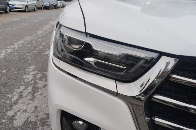 Used Haval H6 2021 National Trend Edition 1.5T Automatic Champion Version Right Front Headlight