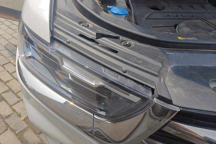 Used Haval H6 2021 National Trend Edition 1.5T Automatic Champion Version Right Front Headlight