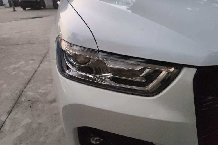 Used Haval H6 2021 2.0 GDIT Automatic GT Luxury Edition Right Front Headlight