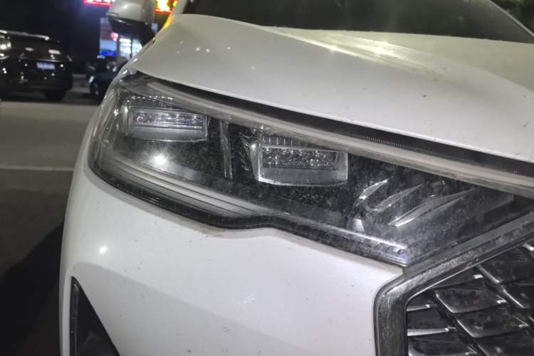 Used Haval H6 2021 3rd Generation 1.5T Automatic Two-Wheel Drive Max Right Front Headlight