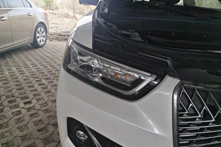 Used Haval H6 2021 2.0 GDIT Automatic GT Luxury Edition Right Front Headlight