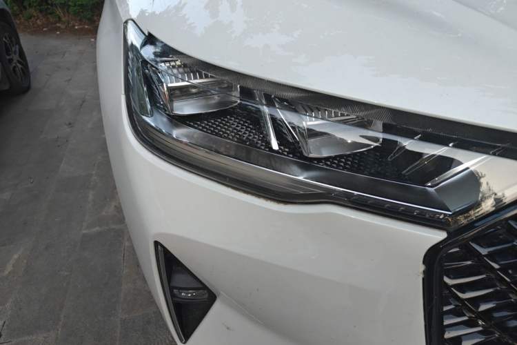 Used Haval H6 2021 3rd Generation 2.0T Automatic Two-Wheel Drive Max Right Front Headlight