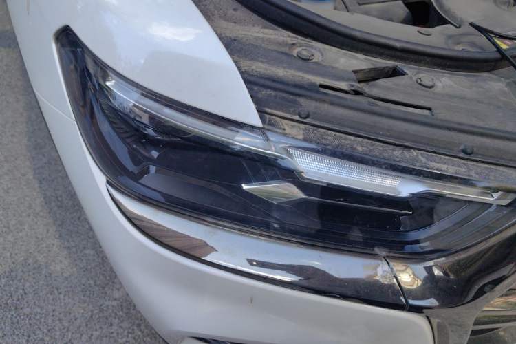 Used Haval H6 2021 National Trend Edition 1.5T Automatic Champion Version Right Front Headlight