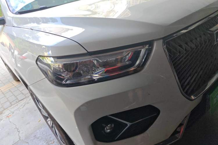 Used Haval H6 2021 1.5 GDIT Automatic Luxury Edition Right Front Headlight