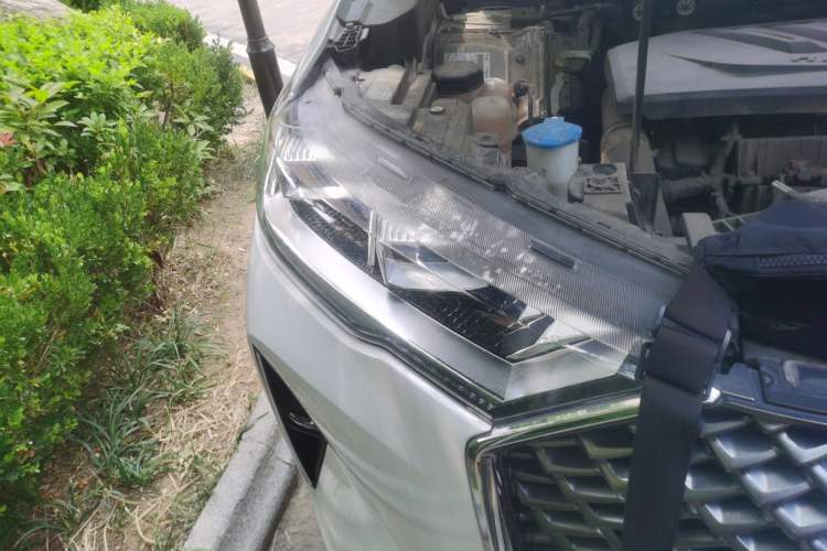 Used Haval H6 2021 3rd Generation 1.5T Automatic Two-Wheel Drive Max Right Front Headlight