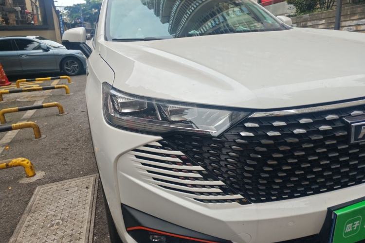 Used Haval H6 2021 3rd Generation 1.5T Automatic Two-Wheel Drive Supreme+ Right Front Headlight