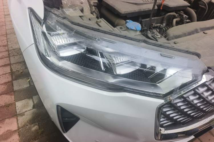 Used Haval H6 2021 3rd Generation 1.5T Automatic Two-Wheel Drive Max Right Front Headlight