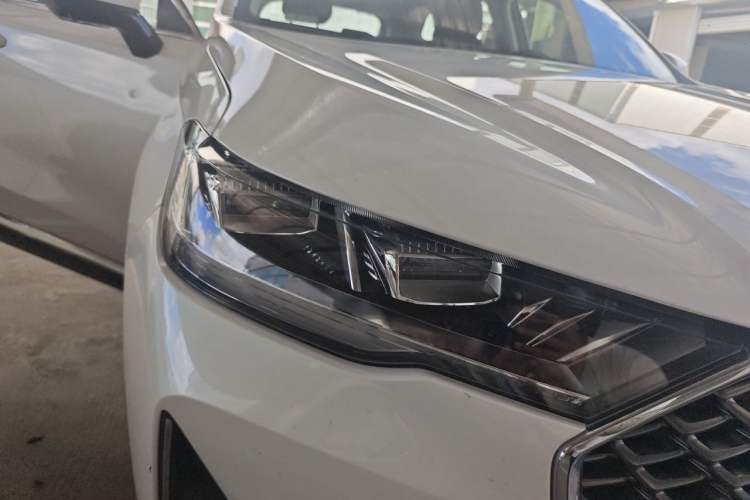 Used Haval H6 2021 3rd Generation 1.5T Automatic Two-Wheel-Drive Supreme Right Front Headlight