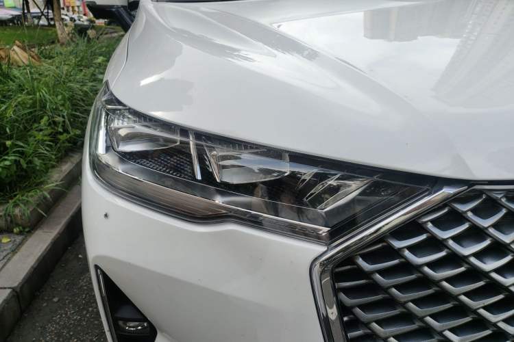 Used Haval H6 2021 3rd Generation 1.5T Automatic Two-Wheel Drive Max Right Front Headlight