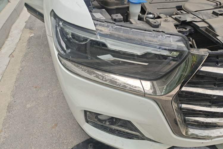 Used Haval H6 2021 National Trend Edition 1.5T Automatic Urban Version Right Front Headlight