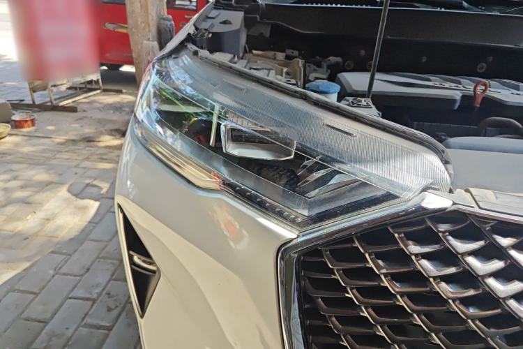 Used Haval H6 2021 3rd Generation 1.5T Automatic Two-Wheel Drive Max Right Front Headlight