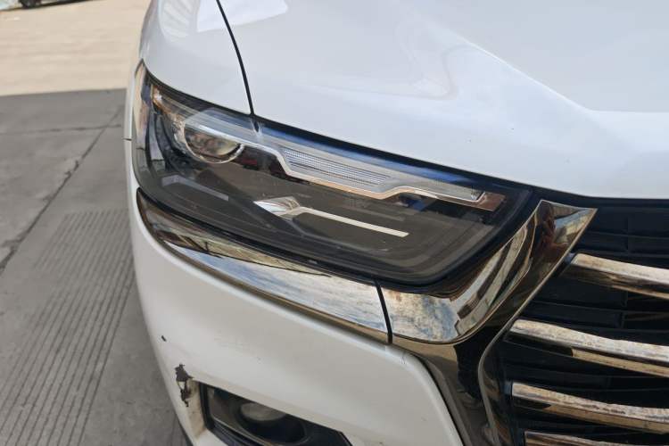 Used Haval H6 2021 National Trend Edition 1.5T Automatic Champion Version Right Front Headlight