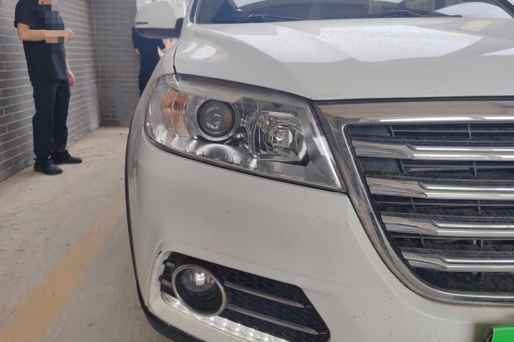 Used Haval H6 2021 Sport Edition 1.5T Automatic Elite Smart Connectivity Model U-Shape Grille Right Front Headlight