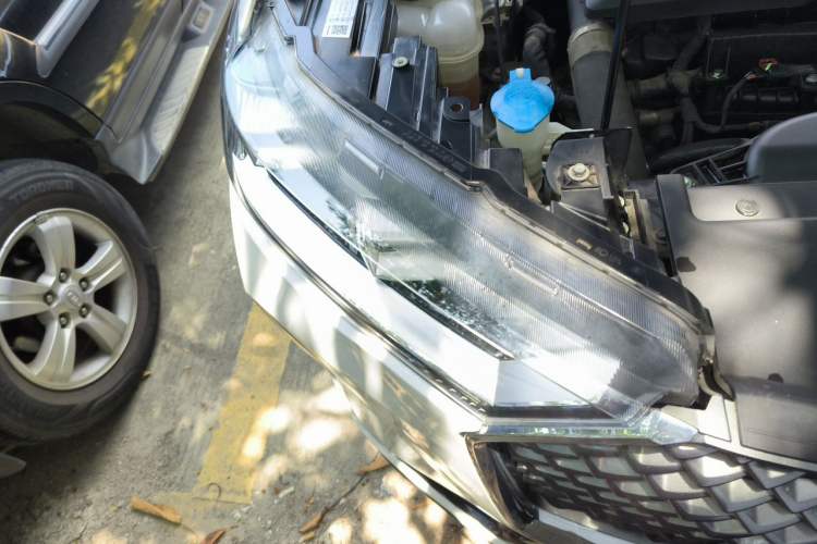Used Haval H6 2021 3rd Generation 1.5T Automatic Two-Wheel Drive Pro Right Front Headlight