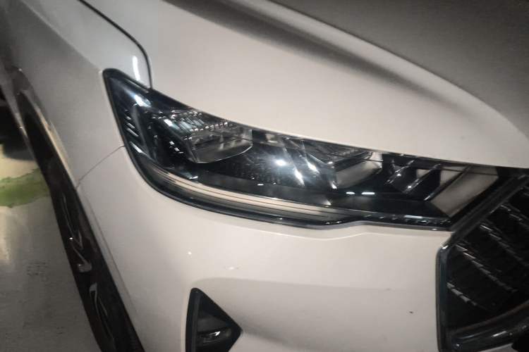 Used Haval H6 2021 3rd Generation 1.5T Automatic Two-Wheel Drive Max Right Front Headlight