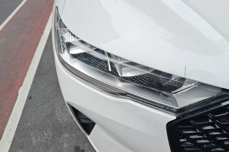 Used Haval H6 2021 3rd Generation 2.0T Automatic Two-Wheel Drive Max Right Front Headlight