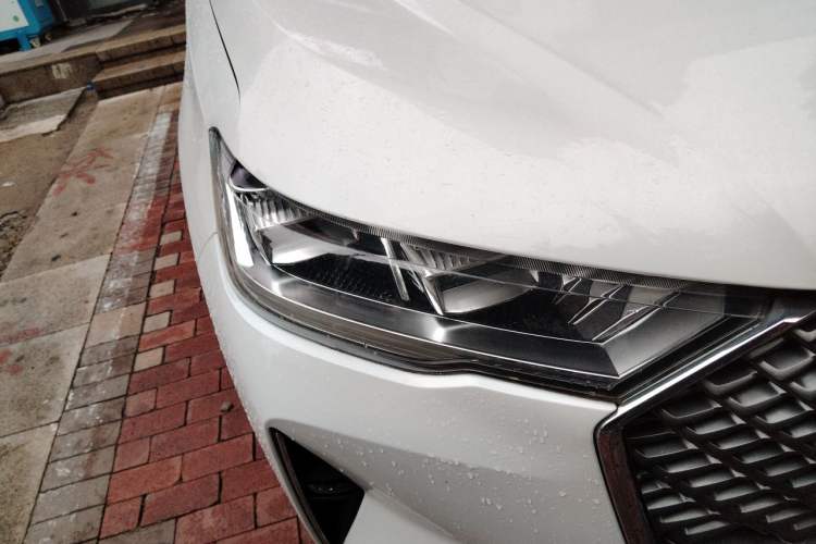 Used Haval H6 2021 3rd Generation 1.5T Automatic Two-Wheel Drive Max Right Front Headlight