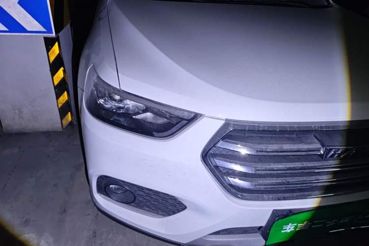 Used Haval H6 2021 Sport Edition 1.5T Automatic Elite Smart Connectivity Model with Hexagonal Grille Right Front Headlight