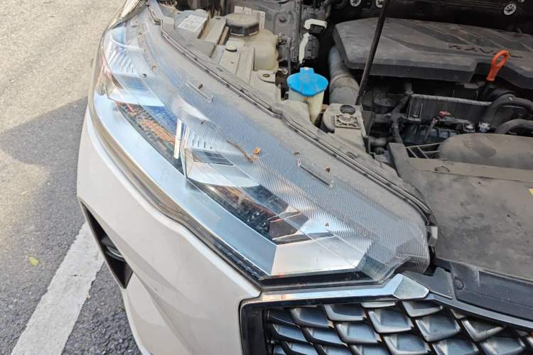 Used Haval H6 2021 3rd Generation 1.5T Automatic Two-Wheel Drive Pro Right Front Headlight