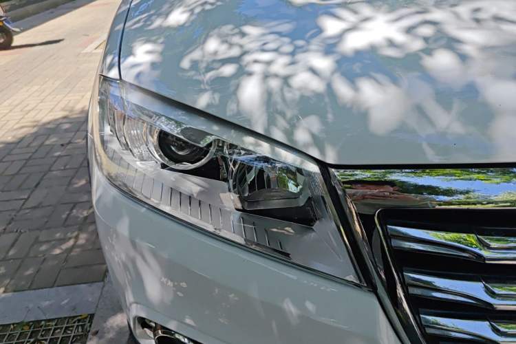 Used Haval H6 2021 Sport Edition 1.5T Automatic Elite Smart Connectivity Model U-Shape Grille Right Front Headlight