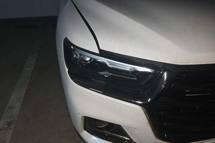 Used Haval H6 2021 National Trend Edition 1.5T Automatic Urban Version Right Front Headlight