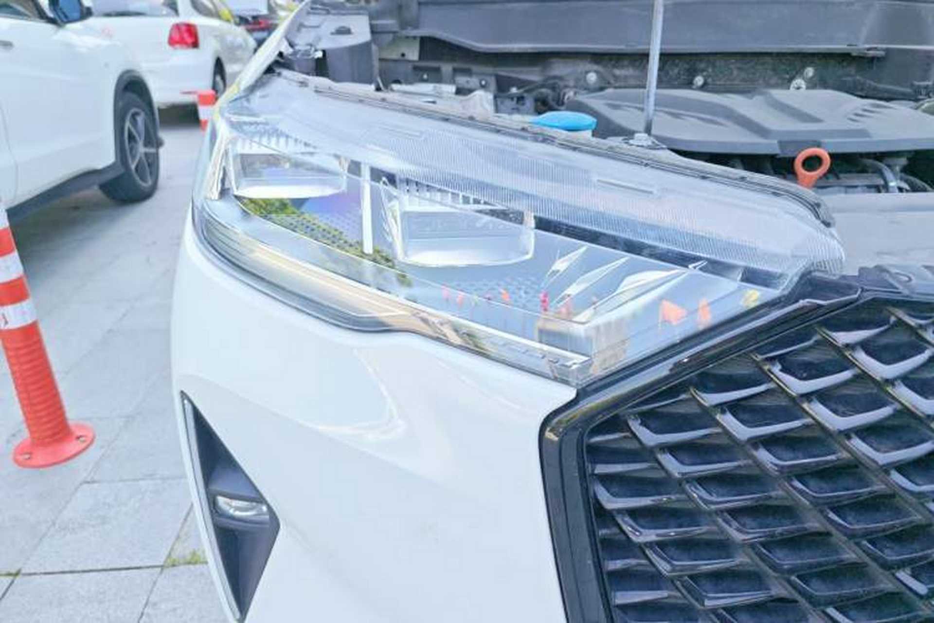 Used Haval H6 2021 3rd Generation 2.0T Automatic Two-Wheel Drive Max Right Front Headlight