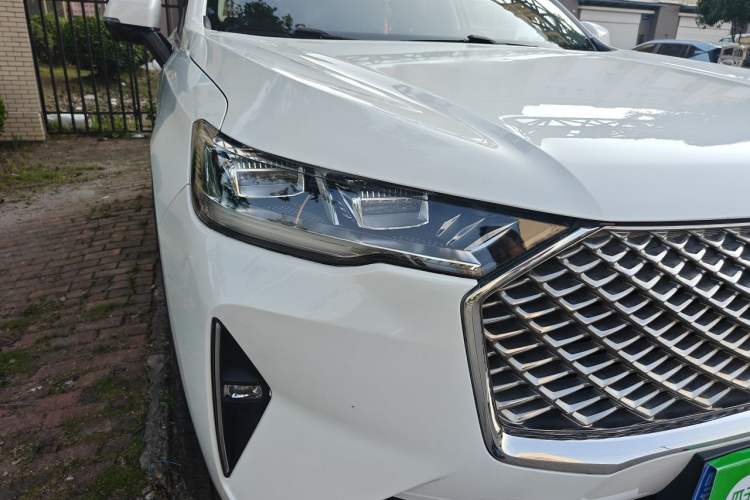 Used Haval H6 2021 3rd Generation 1.5T Automatic Two-Wheel Drive Max Right Front Headlight