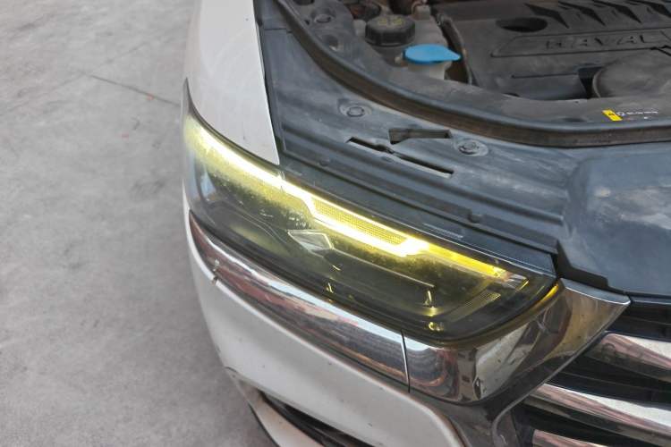 Used Haval H6 2021 National Trend Edition 1.5T Automatic Urban Version Right Front Headlight