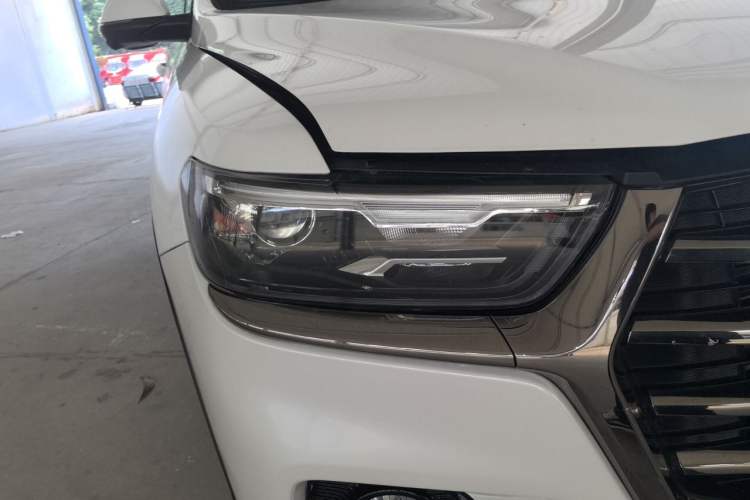 Used Haval H6 2021 National Trend Edition 1.5T Automatic Champion Version Right Front Headlight