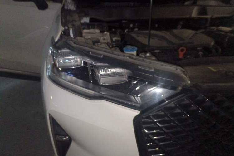 Used Haval H6 2021 3rd Generation 2.0T Automatic Two-Wheel Drive Max Right Front Headlight