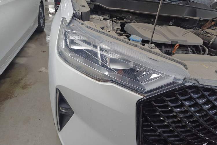 Used Haval H6 2021 3rd Generation 2.0T Automatic Two-Wheel Drive Max Right Front Headlight