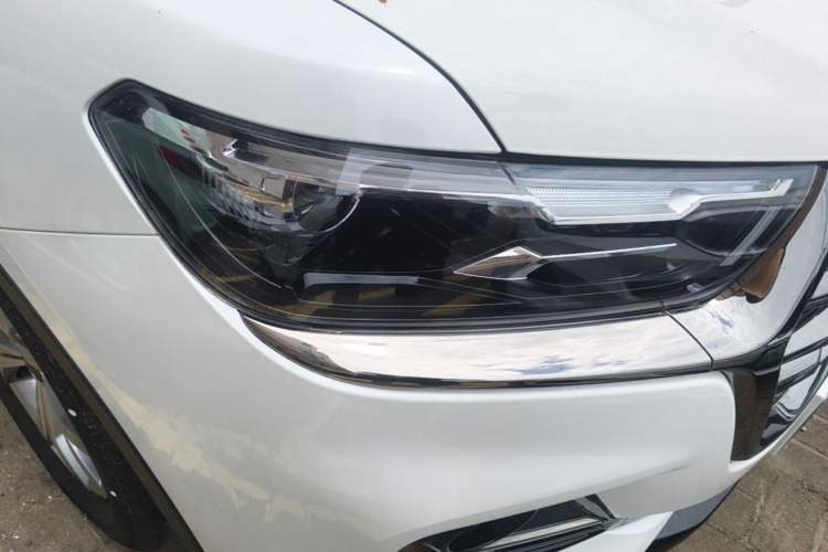 Used Haval H6 2021 National Trend Edition 1.5T Automatic Champion Version Right Front Headlight