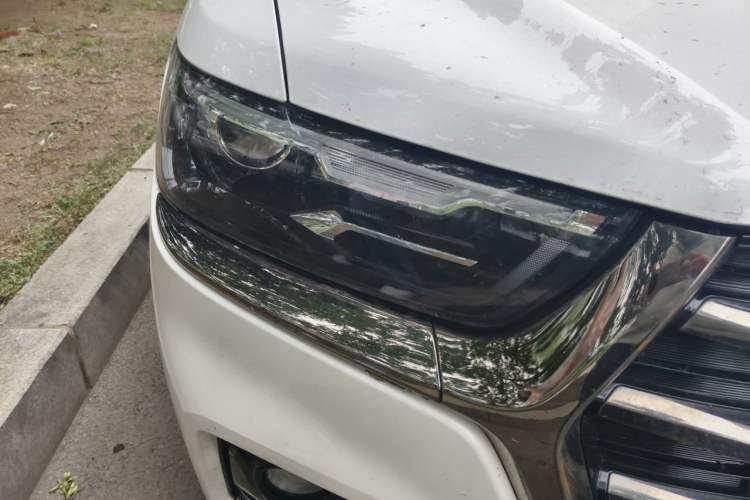 Used Haval H6 2021 National Trend Edition 1.5T Automatic Champion Version Right Front Headlight