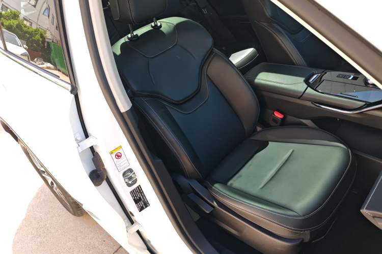 Used Haval H6 2021 3rd Generation 1.5T Automatic Two-Wheel Drive Pro Right Front Seat