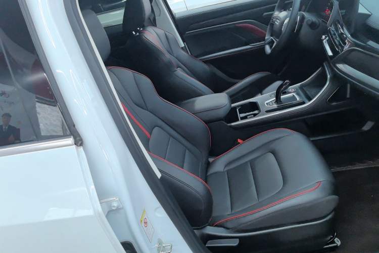 Used Haval H6 2021 National Trend Edition 1.5T Automatic Urban Version Right Front Seat