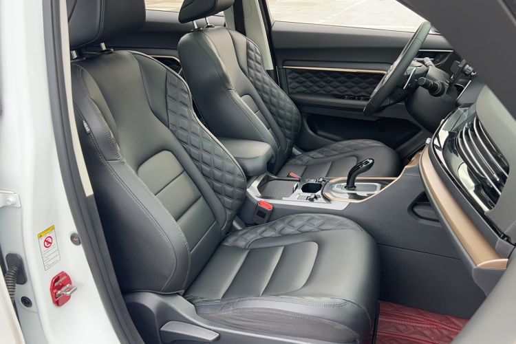 Used Haval H6 2021 1.5 GDIT Automatic Champion Edition Right Front Seat