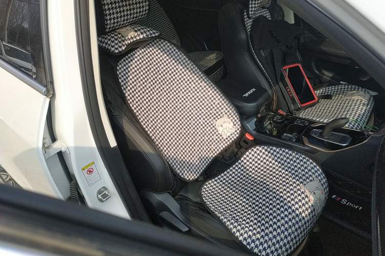 Used Haval H6 2021 1.5 GDIT Automatic Champion Edition Right Front Seat